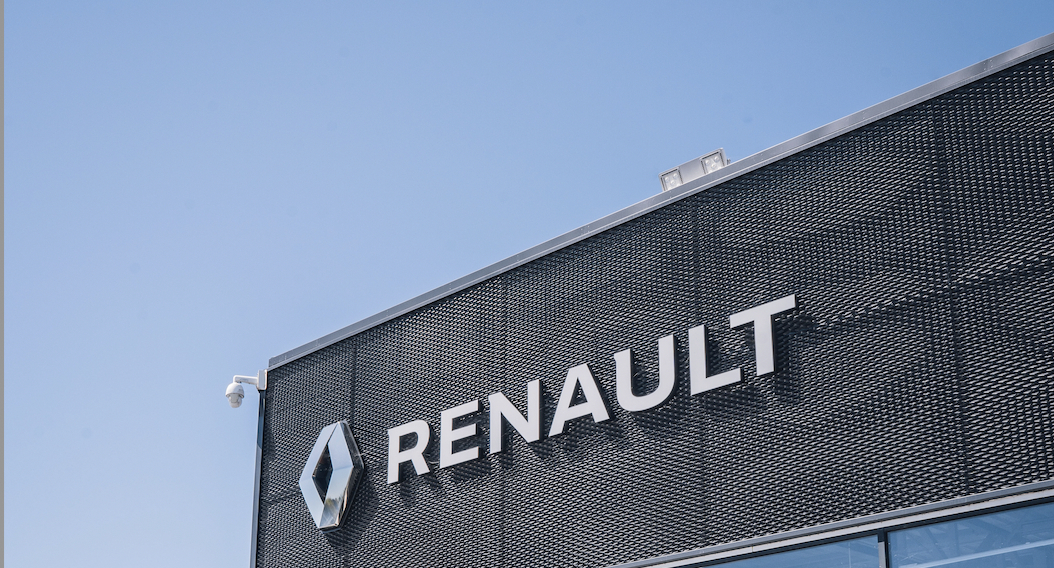 Renault accelerează producția mașinilor electrice cu noi parteneri