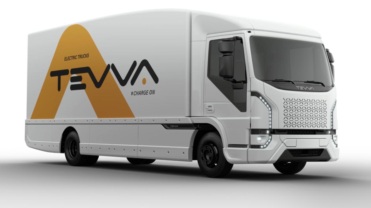 Tevva începe producția camionului pe baterii pentru transport de marfă curat