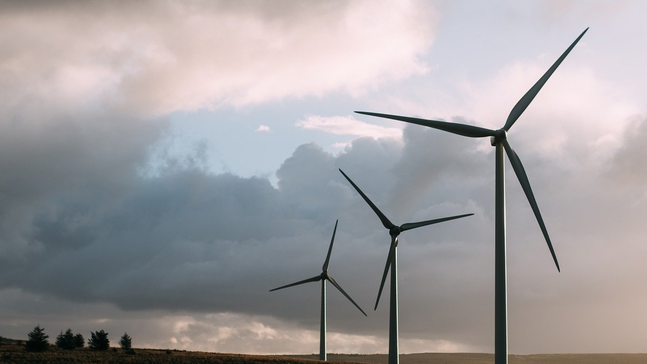 The Romanian Paradox: Lots of money for green energy, nothing to invest it in