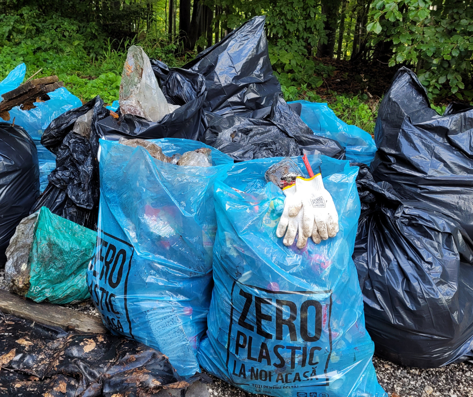 1 out of 7 Romanians believe that plastic waste has become a major problem