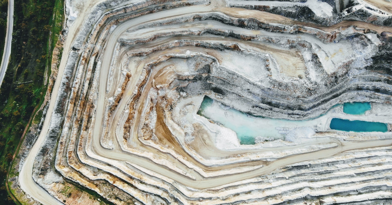 Un depozit ce conține un minereu esențial pentru omenire, descoperit în Norvegia