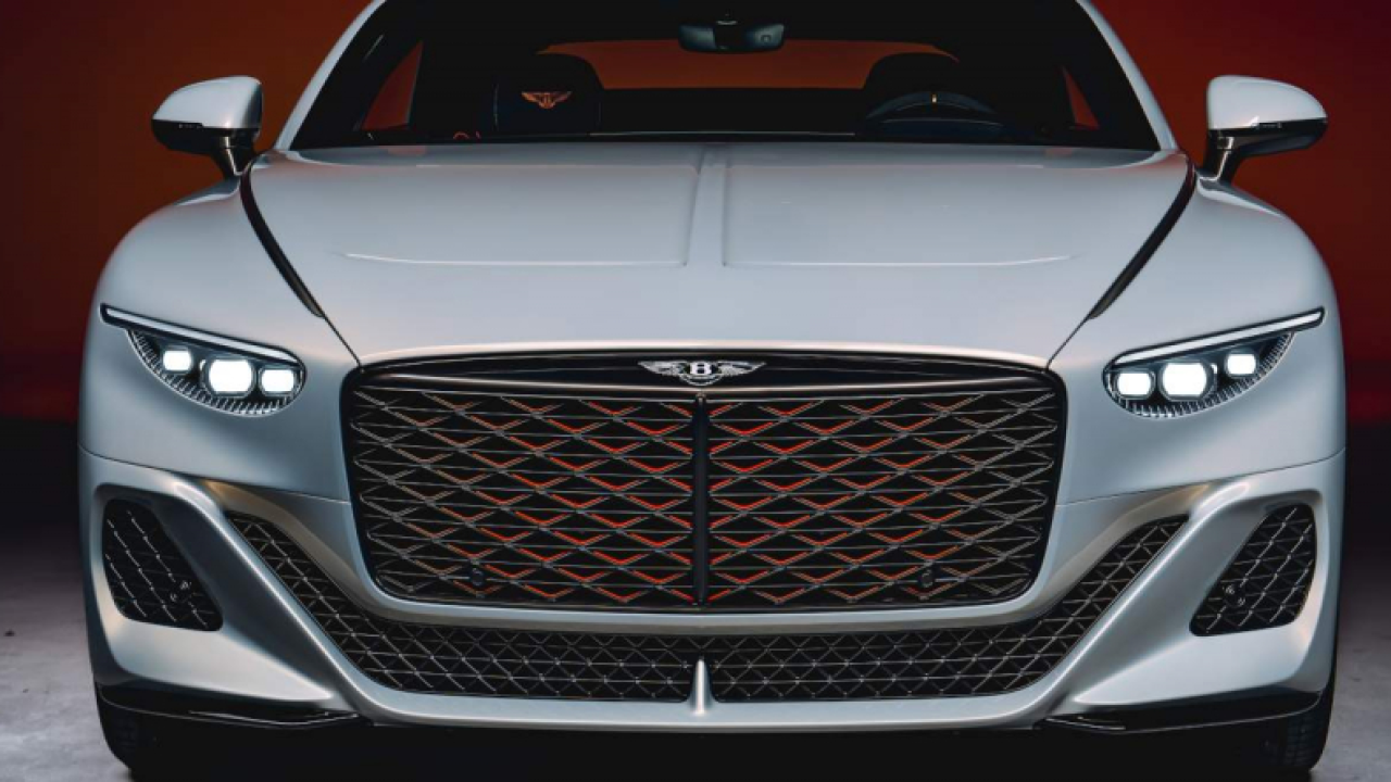 Bentley ar putea lansa cinci modele electrice până în 2030
