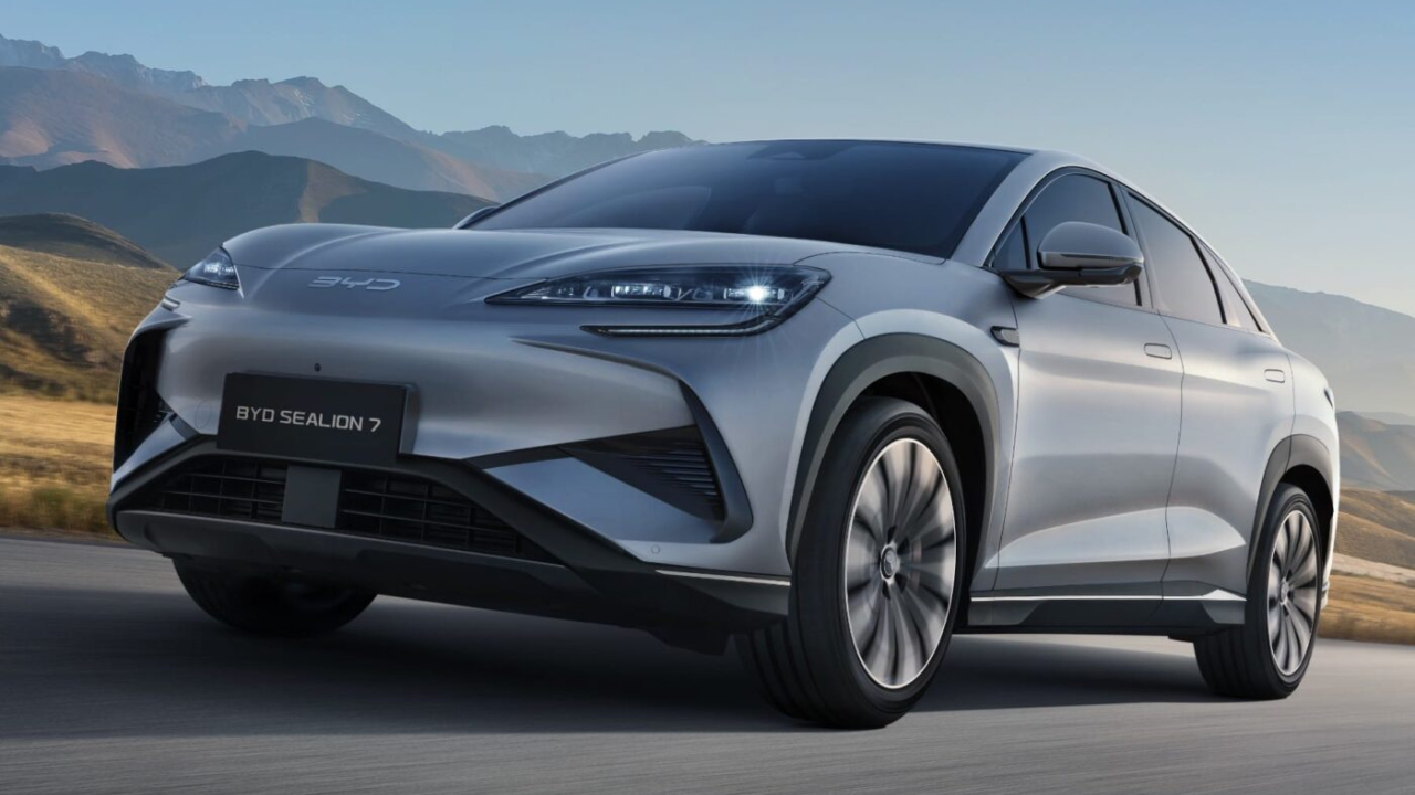 BYD, pentru prima dată mai popular peste granițe decât în China