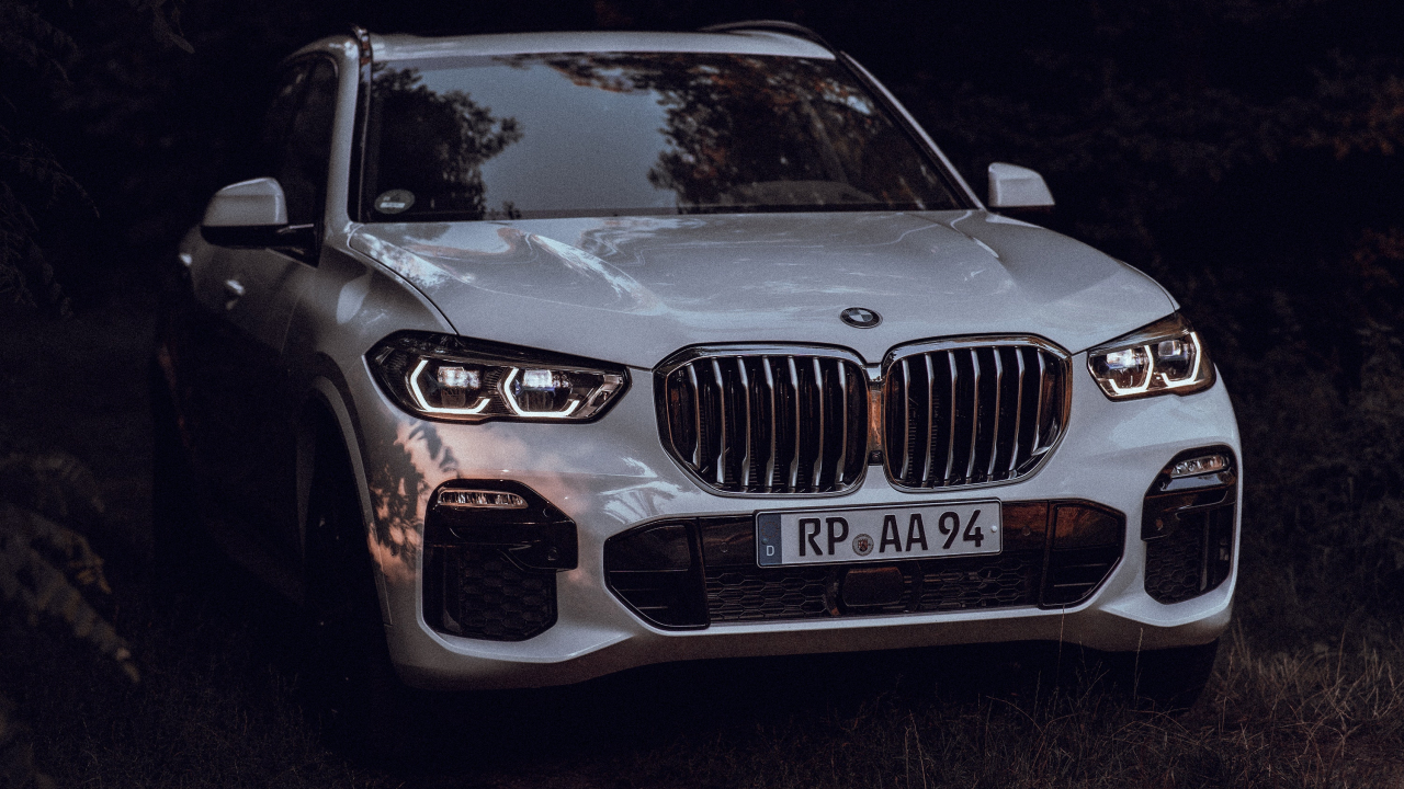 BMW începe producția de pile de combustie pentru prima sa mașină cu hidrogen