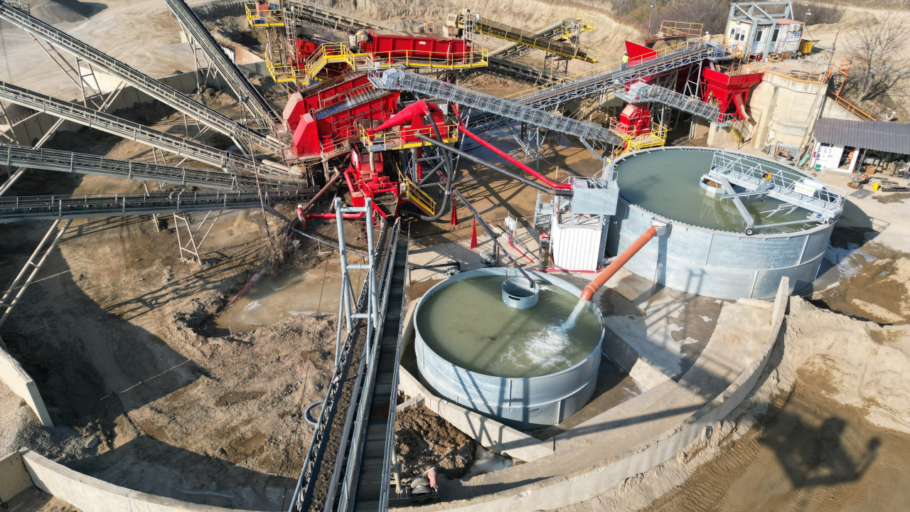80% din locațiile Holcim România au sisteme de reciclare a apei. Nouă investiție