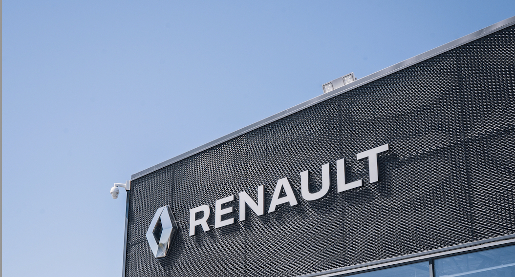 Renault seeks new partners for EV research and development