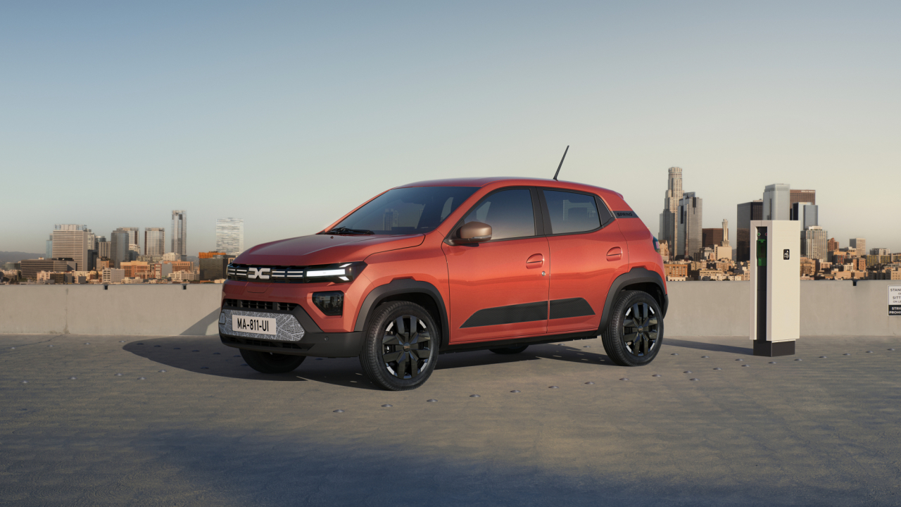 Primăvara începe cu noua Dacia Spring, redesenată, cu aceleași specificații