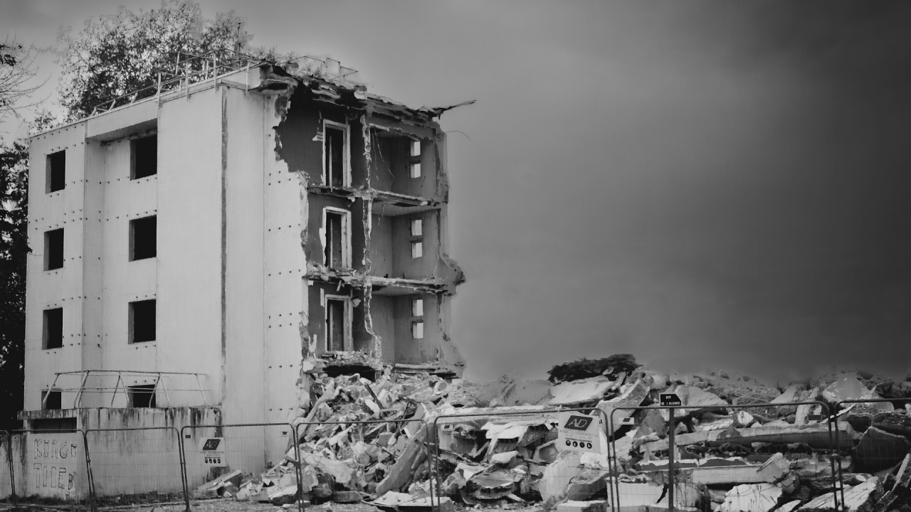 48 de ani de la marele cutremur: bucureștenii se tem, dar se și pregătesc?