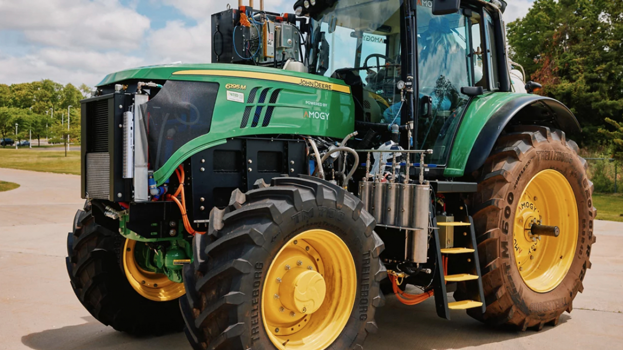First ammonia-powered, zero-emissions tractor successfully tested