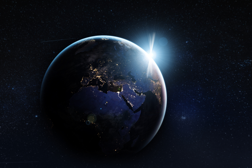 Pământul se „întunecă”: planeta reflectă tot mai puțină lumină solară