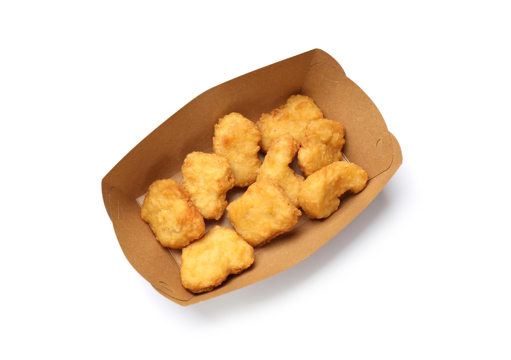 „Nuggets” de pui crescuți în laborator vor ajunge pe piață în următorii 10 ani