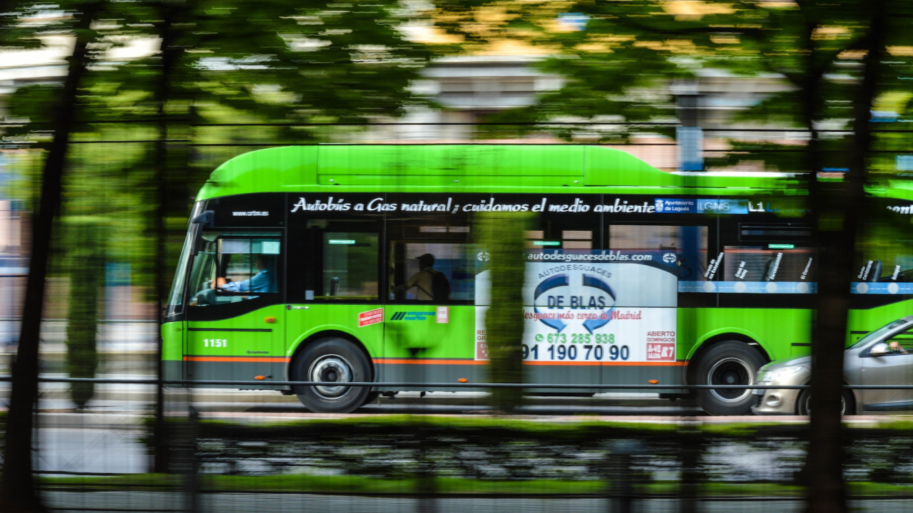 How can electric buses help us have greener cities