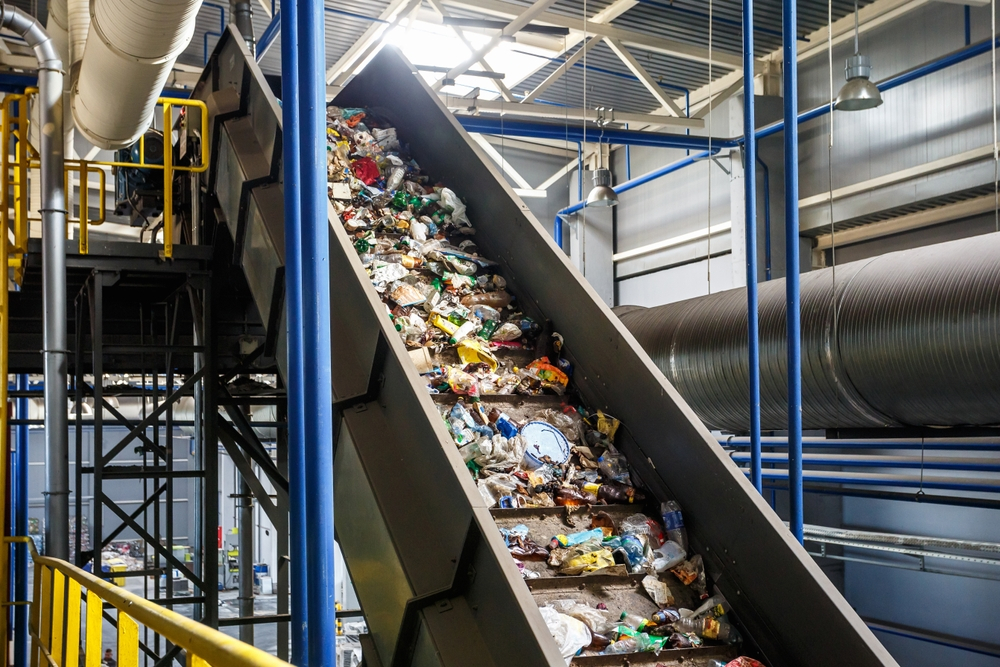 Companiile românești pot recicla mai ieftin ambalajele cu ajutorul OIREP-urilor