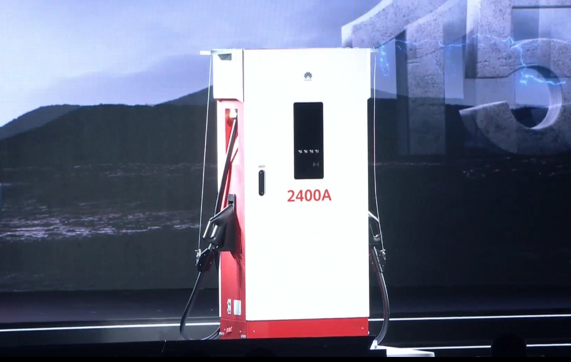 Huawei prezintă cea mai puternică stație pentru EV-uri cu răcire lichidă