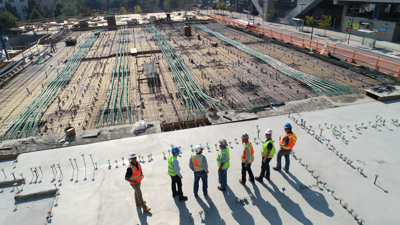 Software-ul care ne ajută să construim cu materiale nepoluante obține 3 mil USD