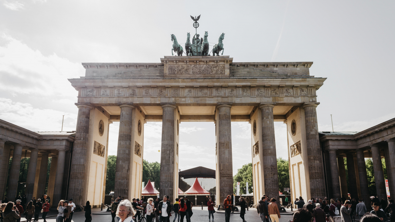 Germania, buget de 200 mld. euro pentru transformarea industriei într-una verde
