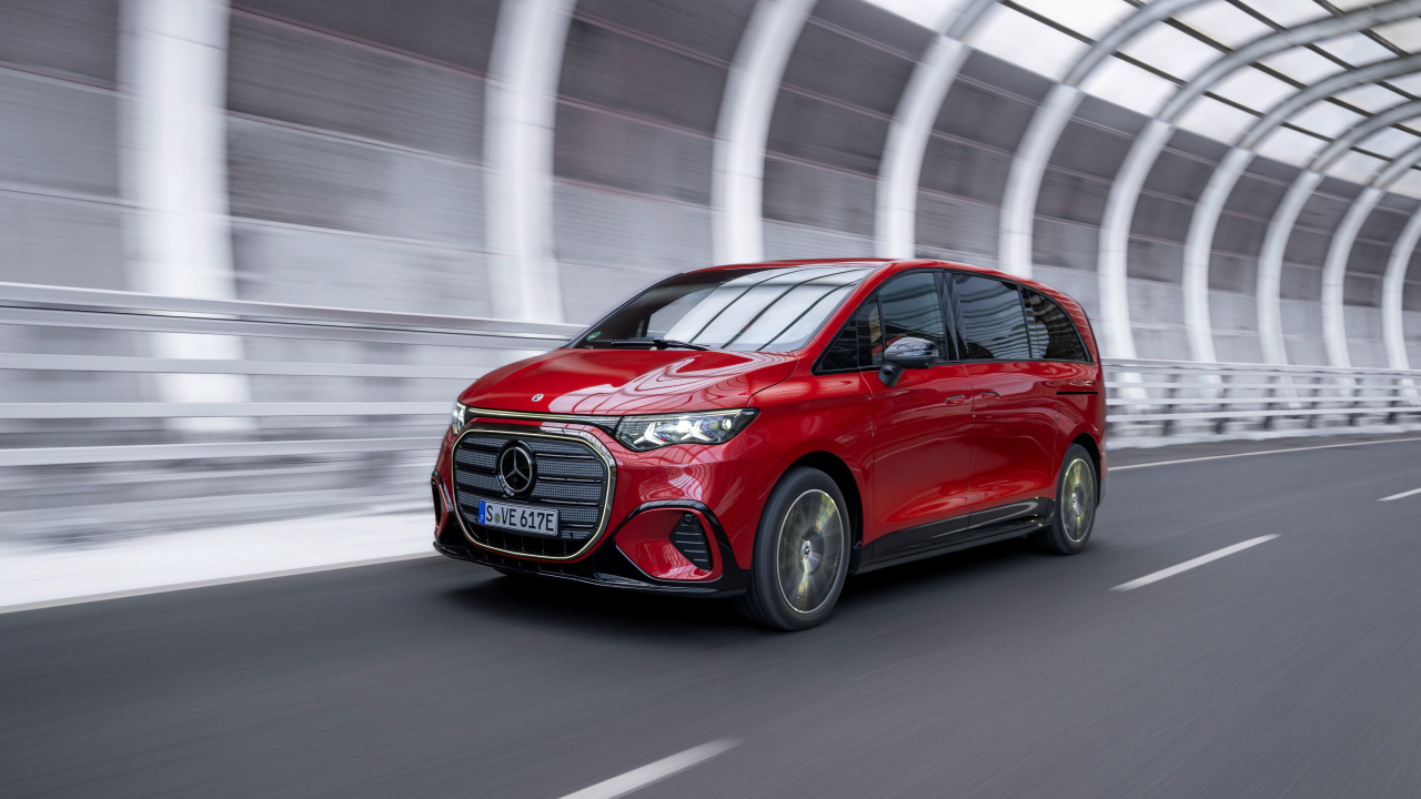 Mercedes-Benz introduce tracțiunea integrală pentru noul VLE și suspensie AIRMATIC