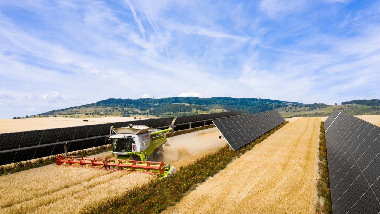 VELUX, new partnerships for "green" power and sustainable aluminum