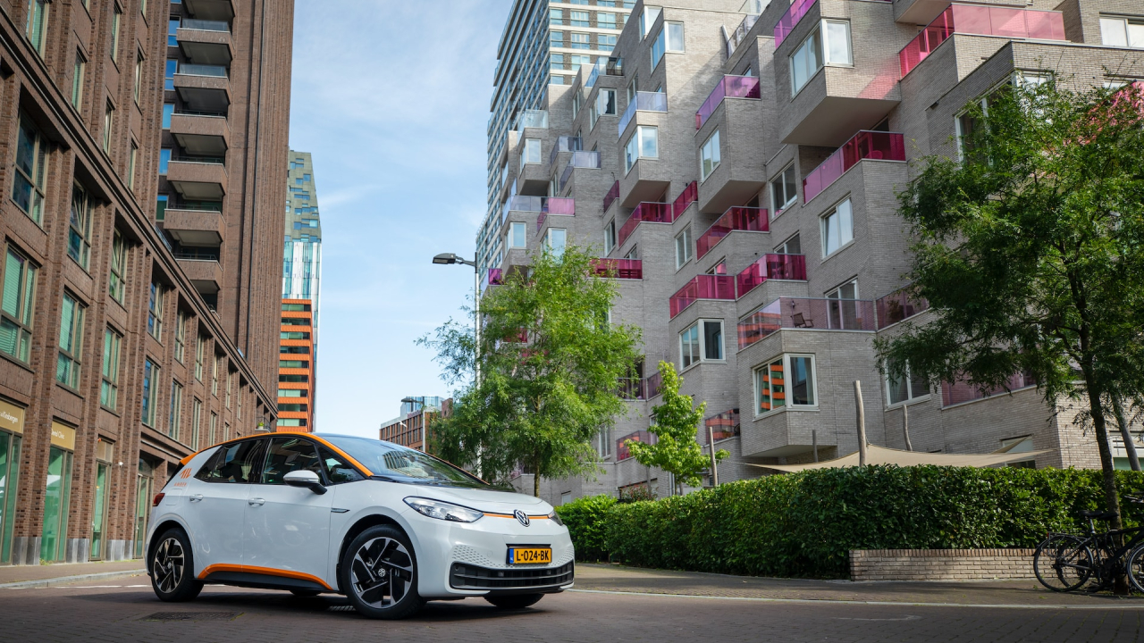 The demand for EVs in Europe slows down, but manufacturers have a solution