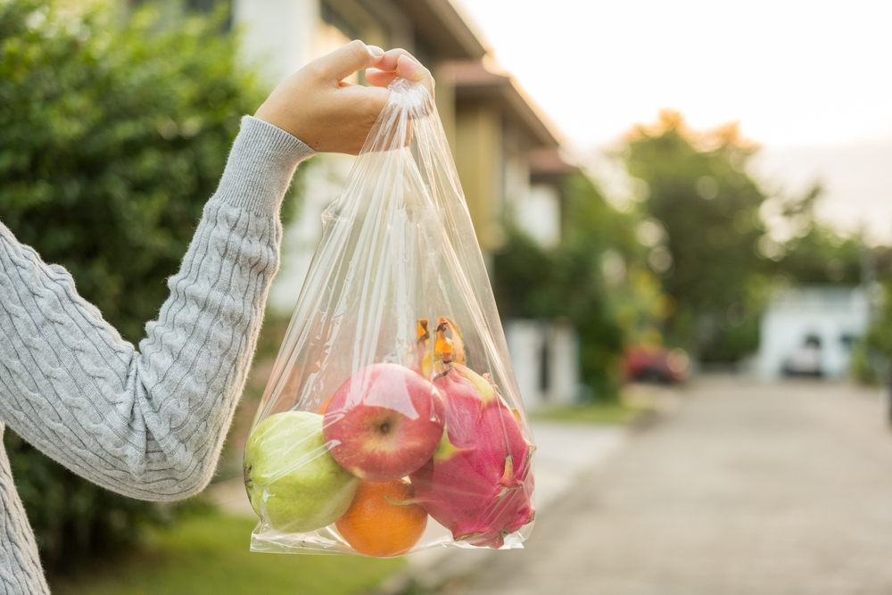Innovation: we will soon be able to recycle plastic bags and bottles infinitely
