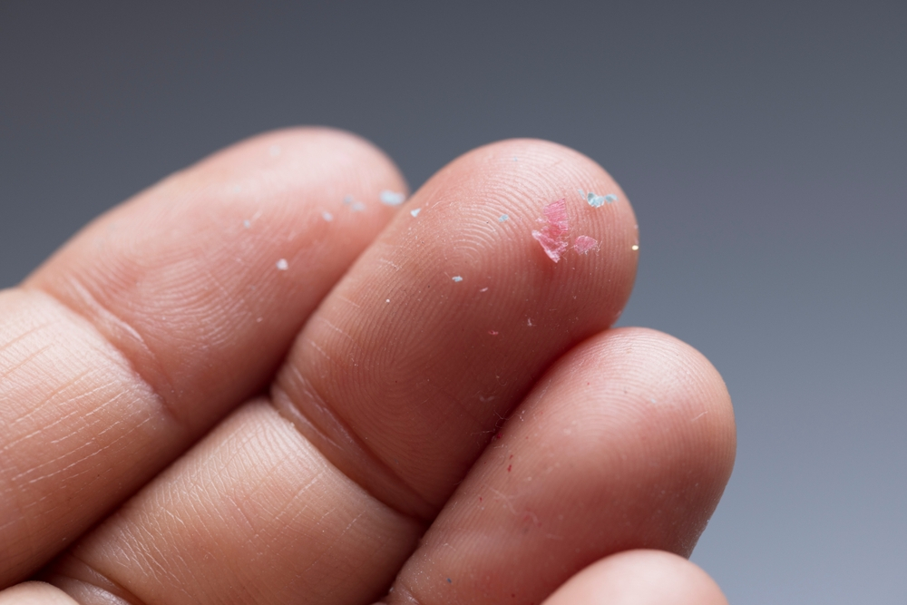 Nivelul de microplastic din creierul uman ar putea fi în creștere