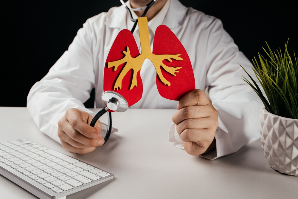 Nu mai e doar despre fumat: cancerul pulmonar, declanșat de mutații cauzate de poluare