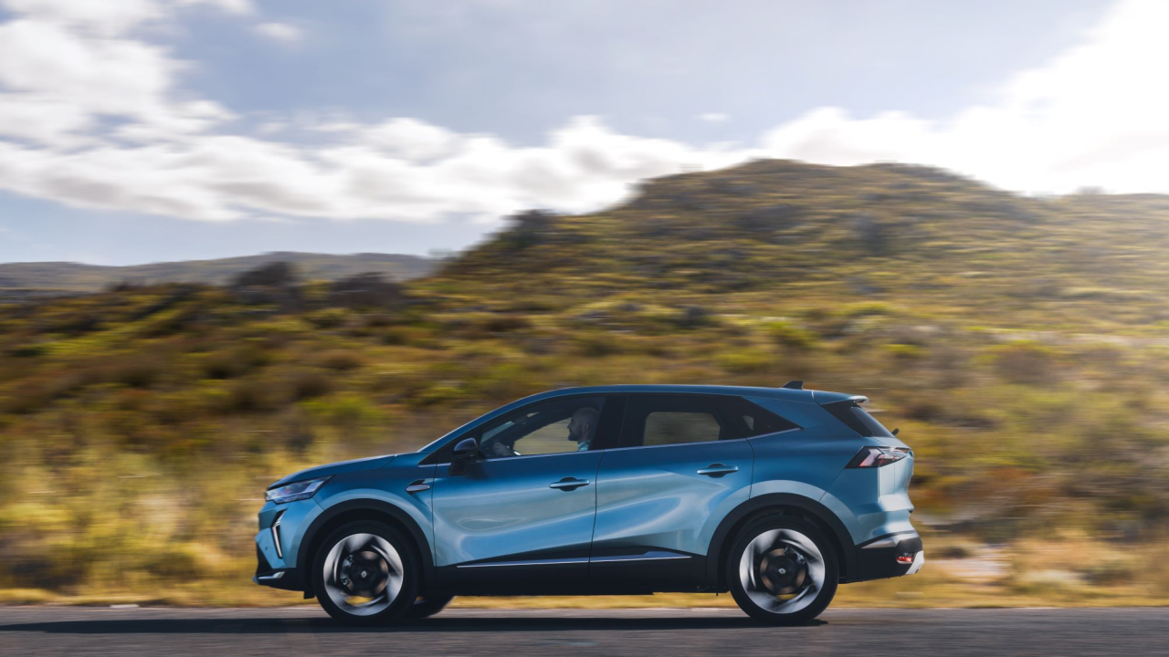 Renault deschide comenzile pentru cel mai nou SUV al său. Cât costă Symbioz