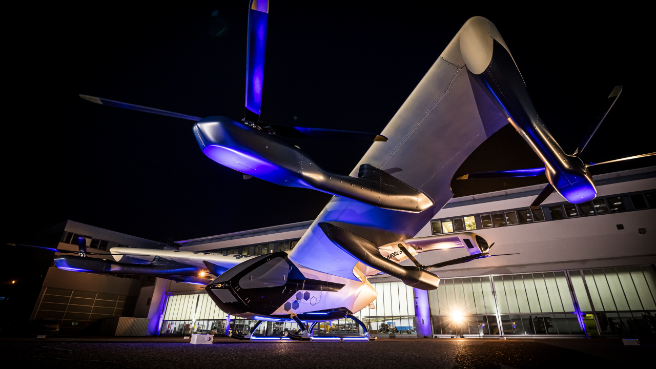 Airbus showcases a small electric aircraft for fast mobility in the busy cities