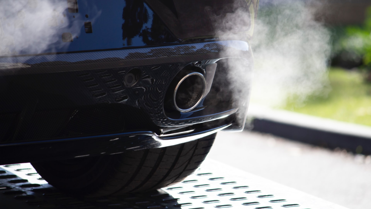 Guvernele UE negociază pentru norme de poluare mai stricte la vehicule