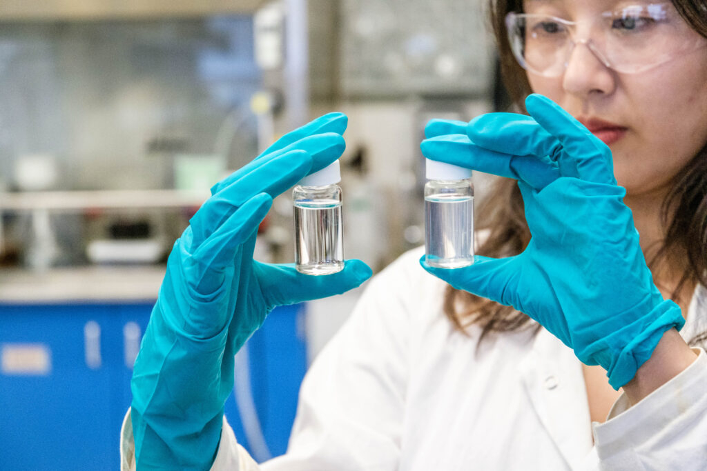 The device that can remove up to 99.9% of microplastics from water