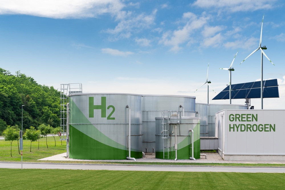EU's plans for green hydrogen production deemed "unrealistic" by experts