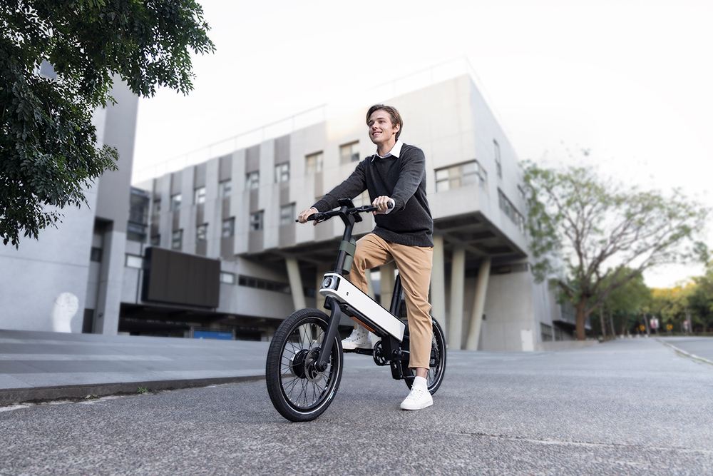 Acer enters the e-bike market with ebii