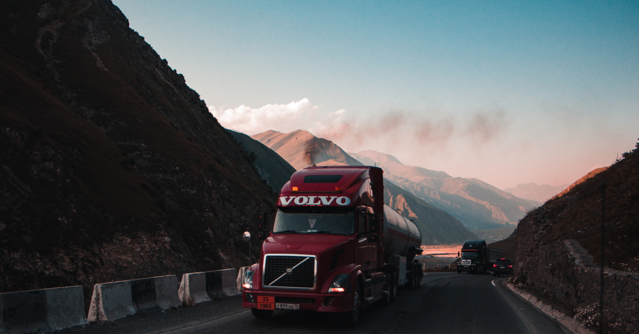 Volvo tests hydrogen-powered trucks for long-haul transport