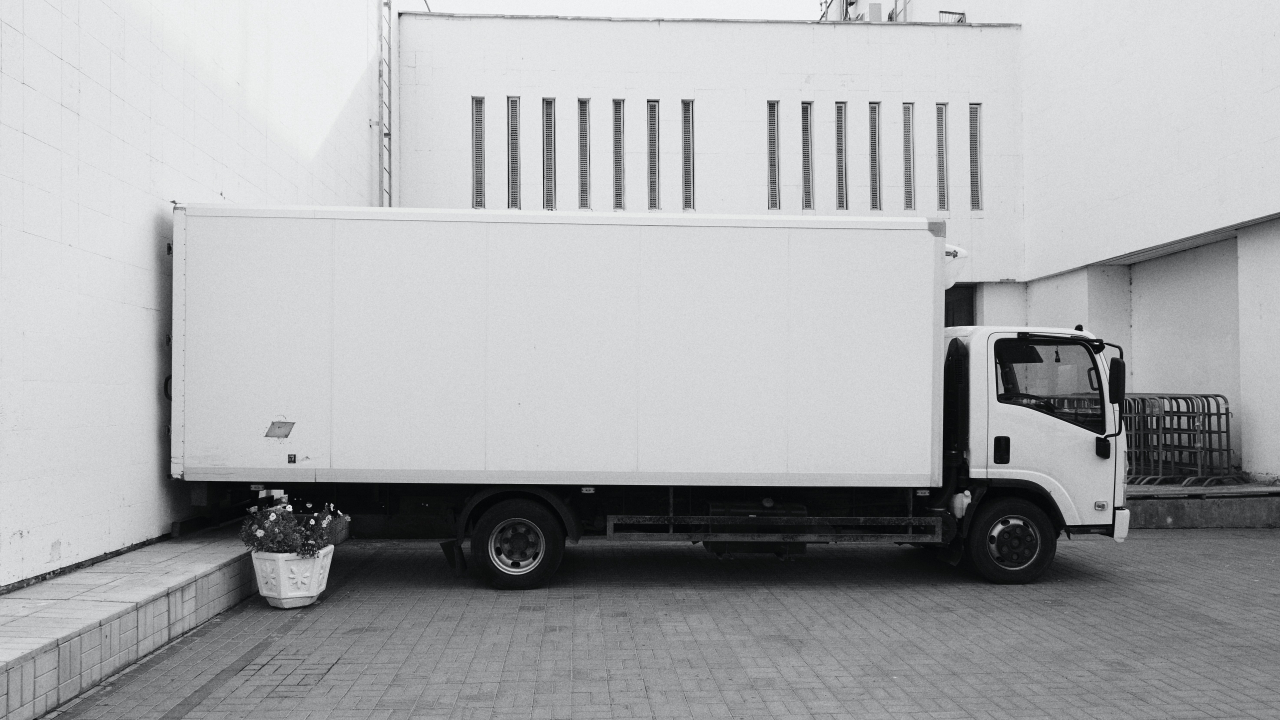 Tevva launches a hybrid-electric truck with up to 500 km of range