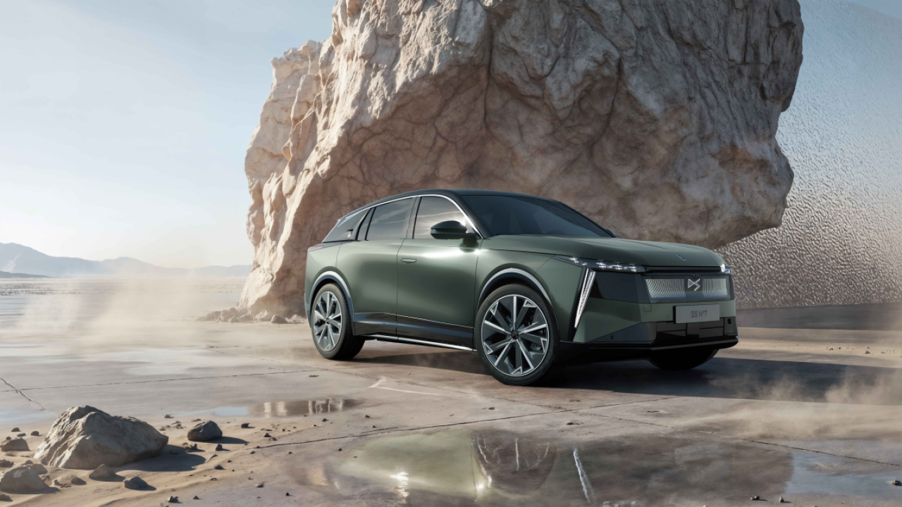 DS prezintă N°7, nou SUV cu autonomie electrică de până la 740 km