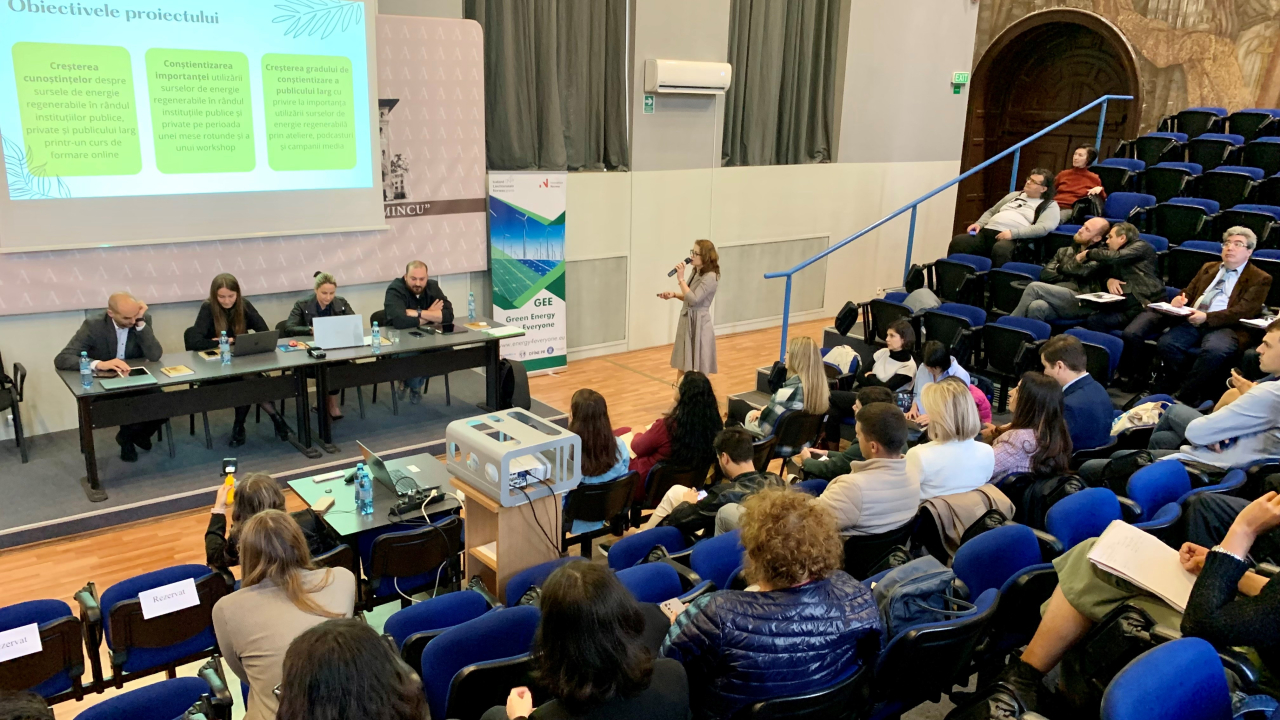 Cursuri despre energie regenerabilă organizate într-un parteneriat cu AFM