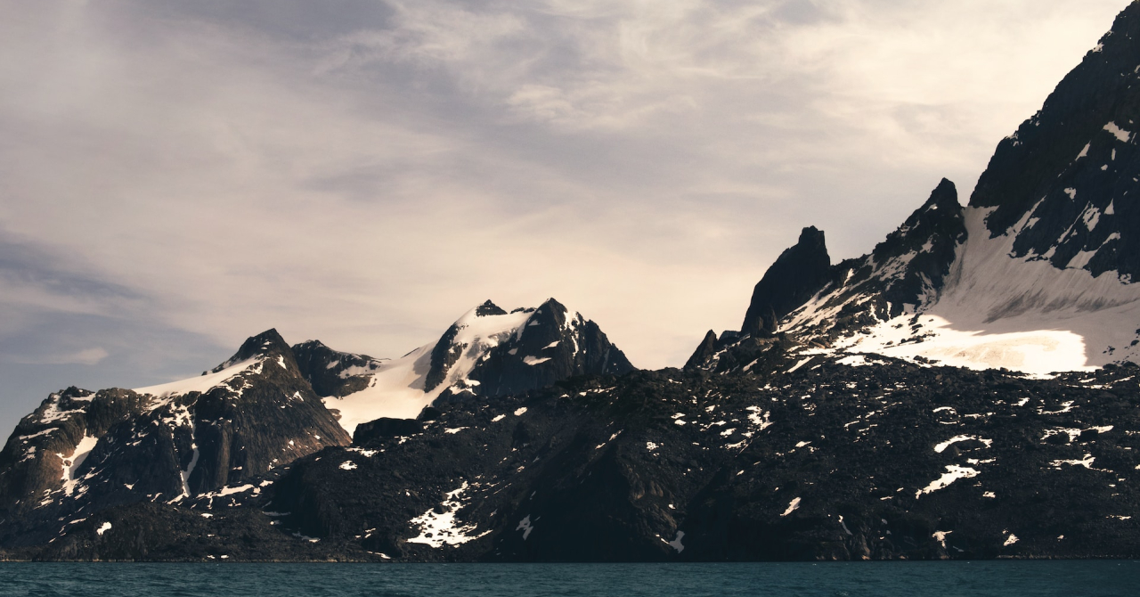 Pudra de rocă glaciară ne-ar putea ajuta să eliminăm milioane de tone de emisii