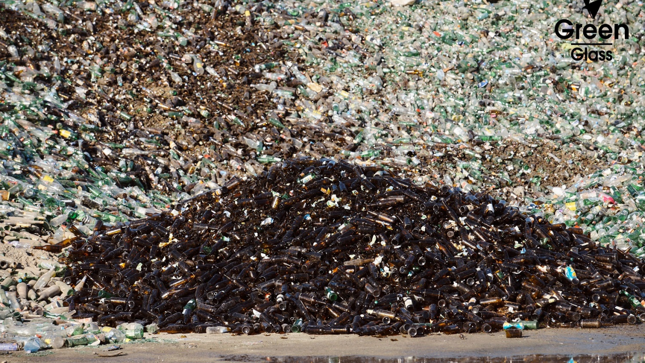 Fabrica de reciclare sticlă ce poate acoperi ținta de reciclare a României