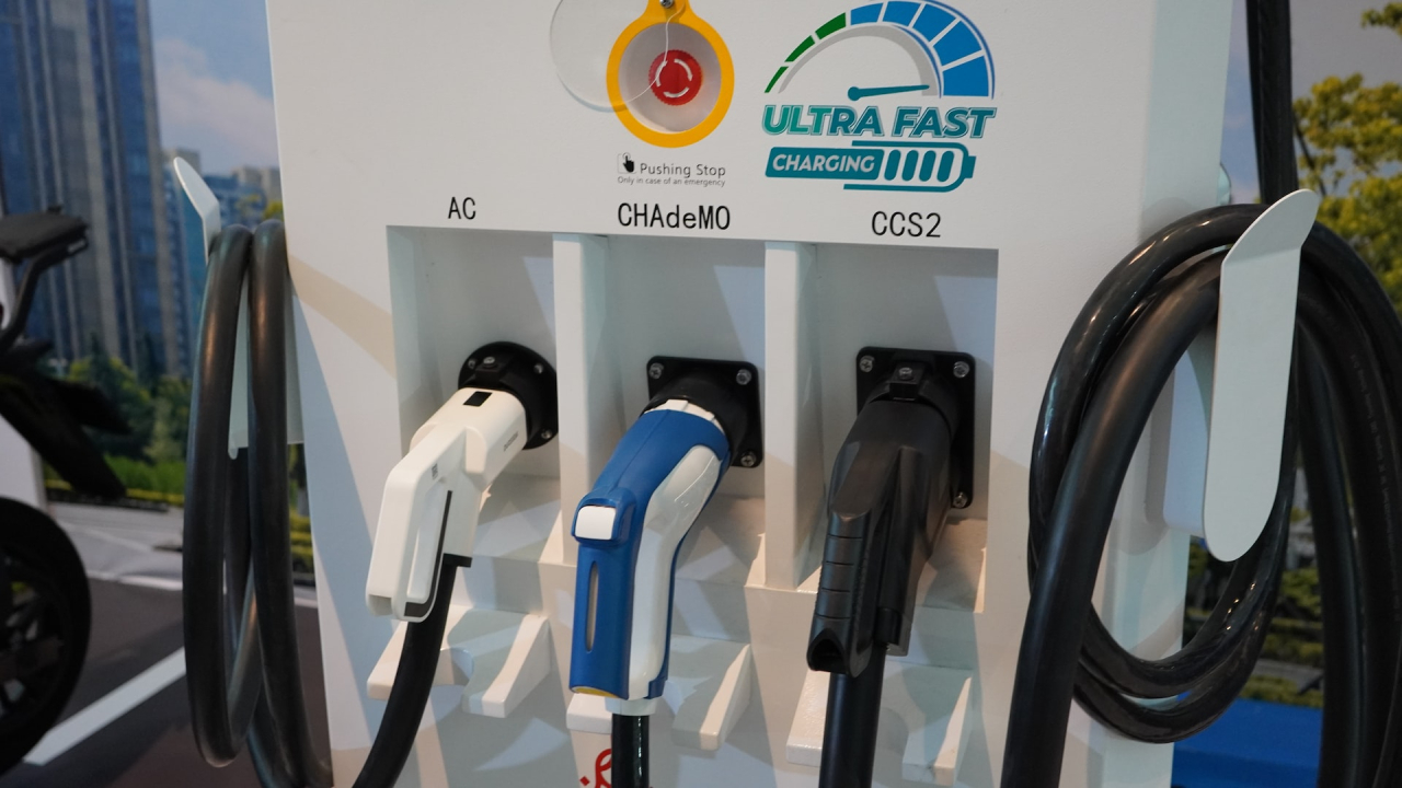Business ideas: battery-aided charging stations, the future of EU's transport