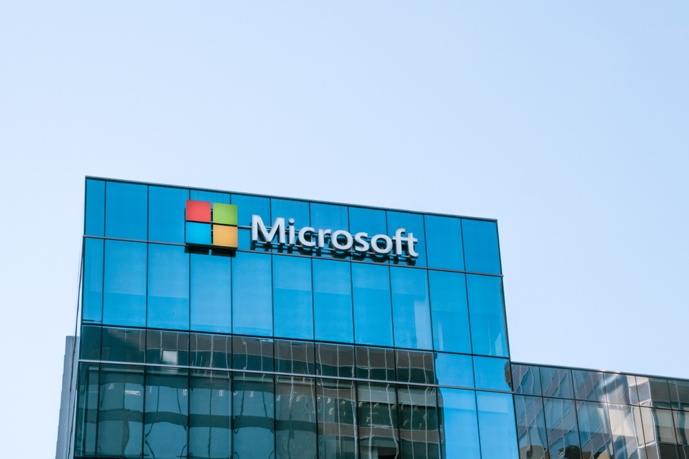 Microsoft purchases 400 MW solar energy to power low-carbon corporate operations