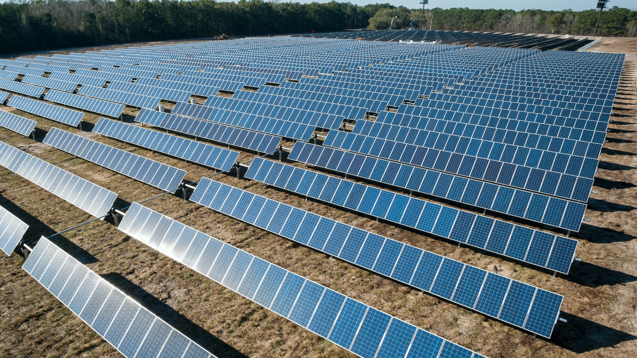 Simtel Team, 9,7 mil. lei în T1 2022. 80% din venituri, din proiecte fotovoltaice