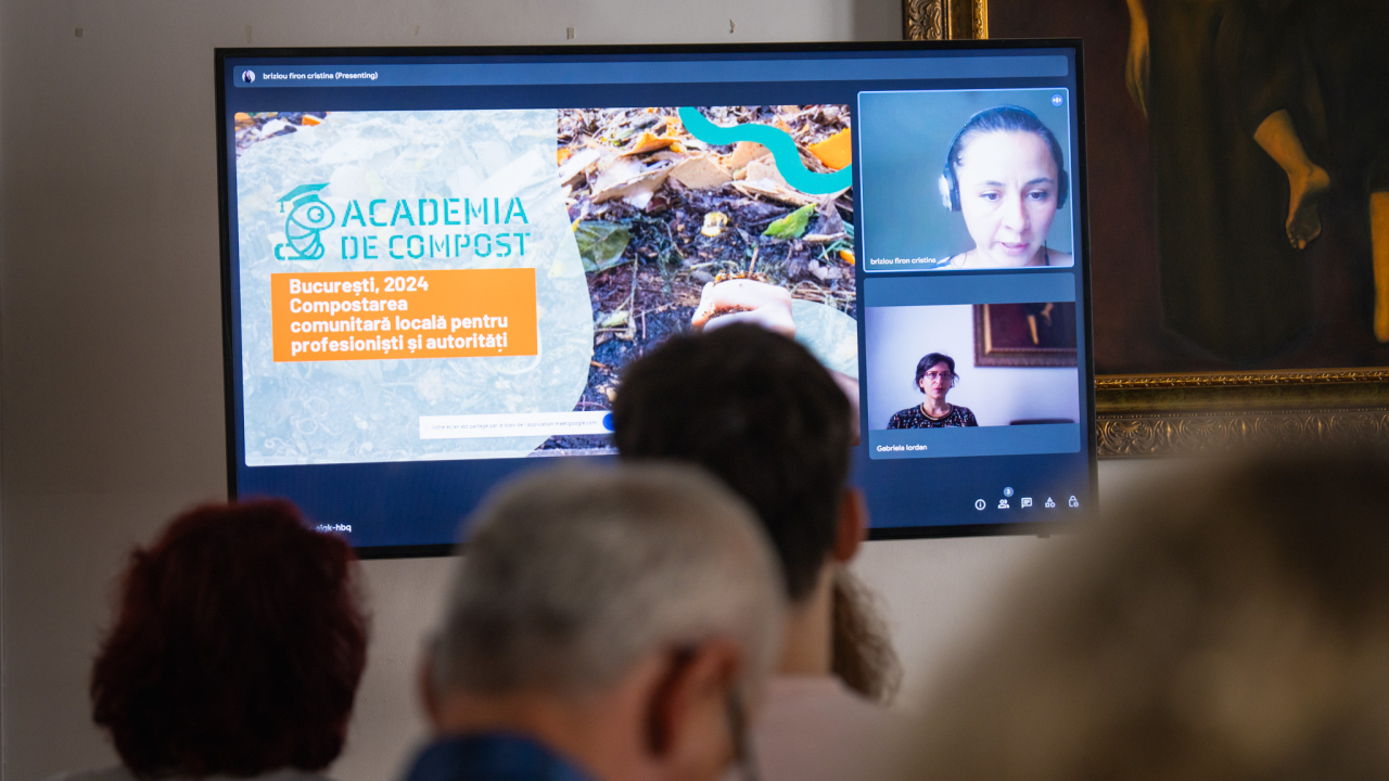 Cum se poate face compostul în orașe: 7450 de kilograme redirecționate de Academia de Compost