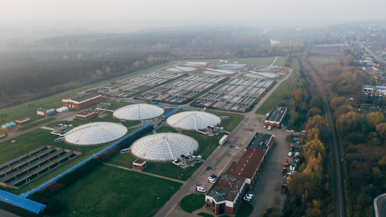 De ce captarea carbonului nu este unica soluție pentru neutralitatea climatică