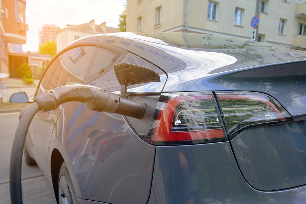 Bateriile mașinilor electrice au o durată de viață mai mare decât estimările specialiștilor