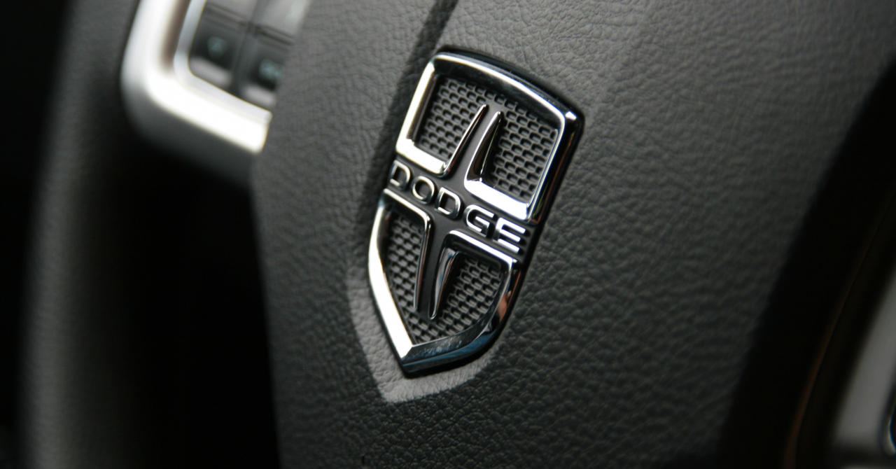 Dodge începe tranziția către mașini mai curate, anunță primul model electrificat