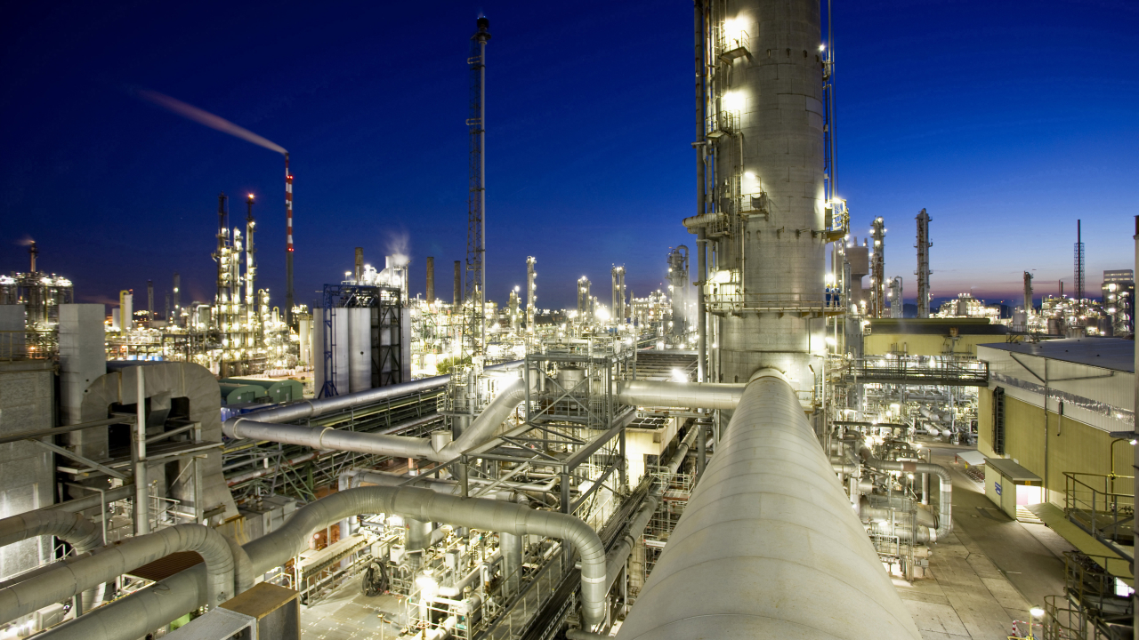 BASF presents its strategy to cut emissions to zero by mid-century