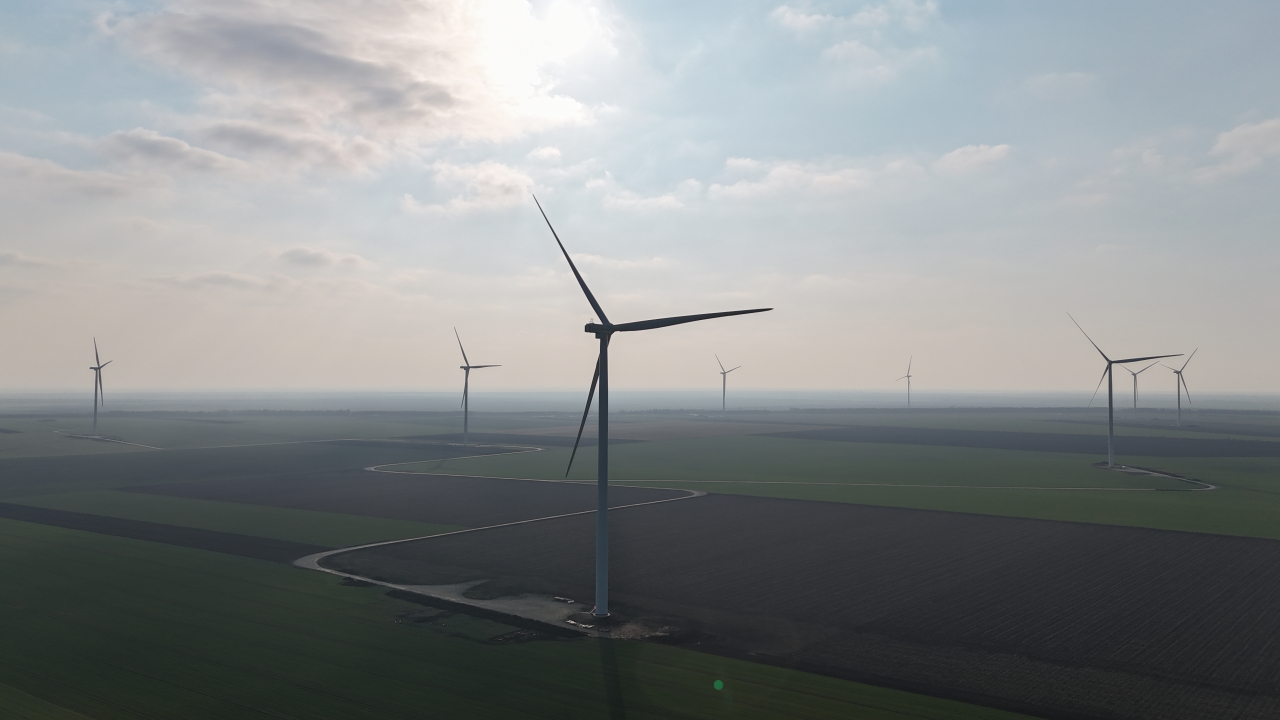 Eurowind Energy și Autoliv, parteneriat pe 12 ani pentru furnizarea de energie regenerabilă