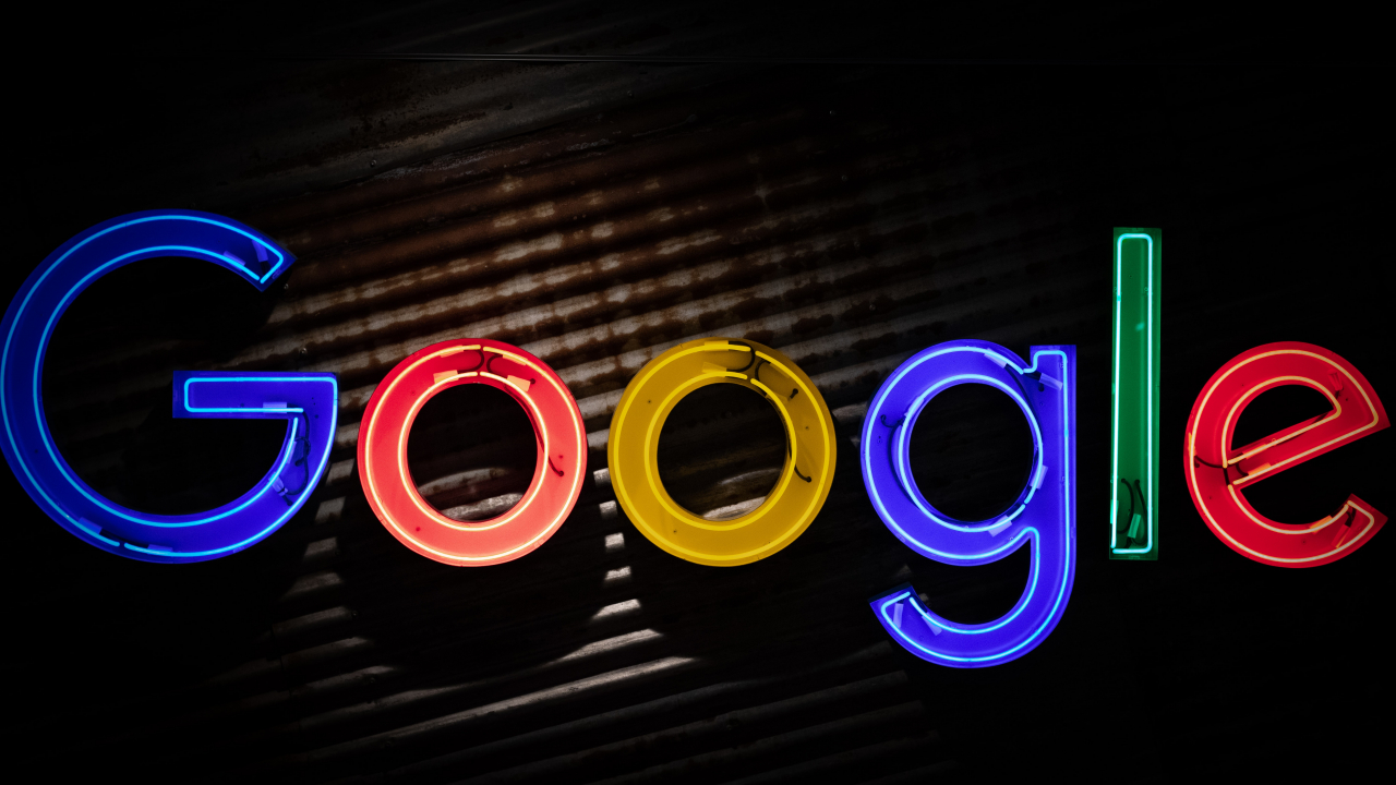 Google dezvoltă noi programe pentru a deveni o companie mai verde