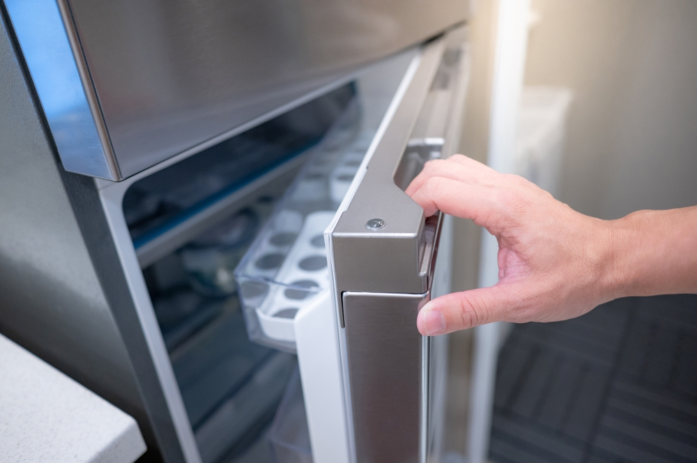 Trading refrigerant gases in Europe and the US endangers global climate efforts
