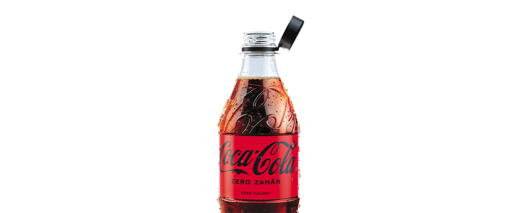 Sistemul Coca-Cola introduce în România sticlele de plastic cu capace atașate